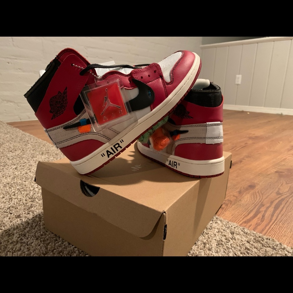 Jordan 1 - Picture 2 of 6